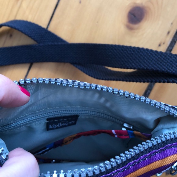 Kipling Crossbody - Picture 3 of 3